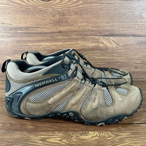 Merrell Other - Merrell Chameleon 8 Brown Leather Slip-On Hiking Shoes Men’s Size 11.5